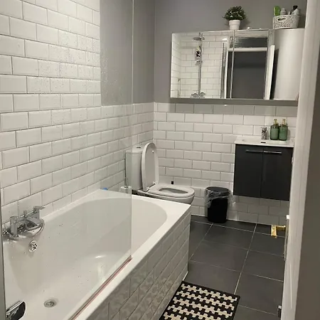 Entirehouse-15 Min Walk Templebar- Free Parking&wifi